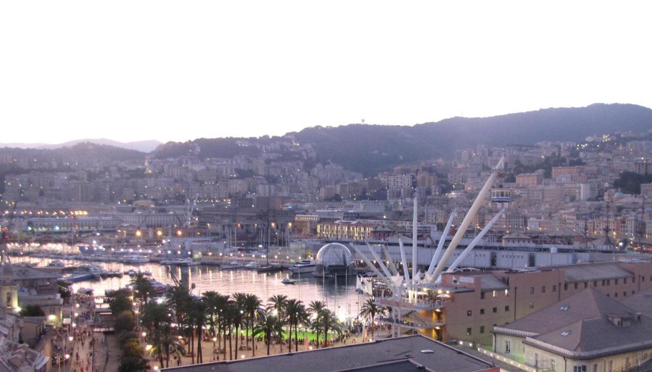 Aquarium Rooms Genoa Bagian luar foto